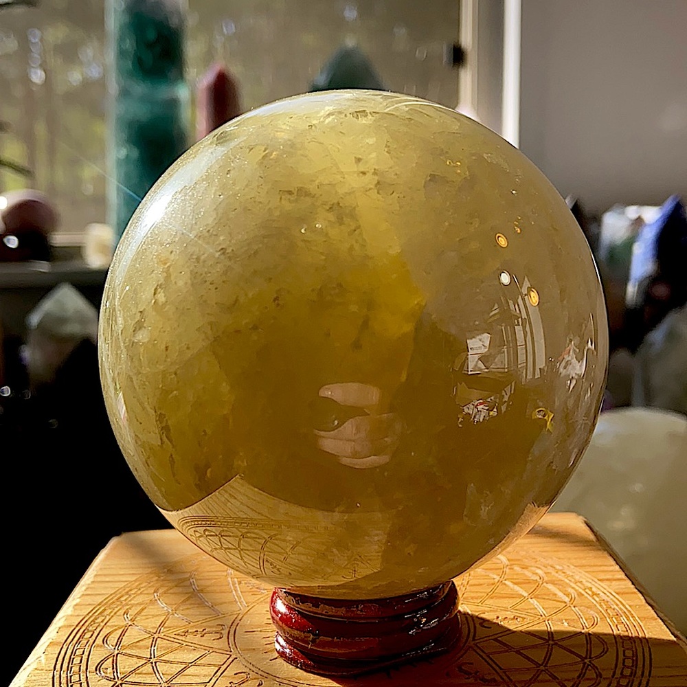 🌸SALE🌸 Yellow Smokey Quartz Crystal Sphere!